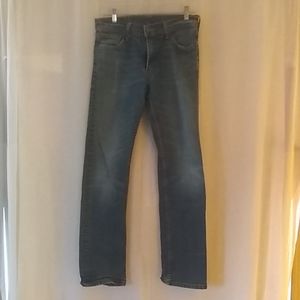 Levi Strauss & co. women's jeans 5'3" w 30 L 32